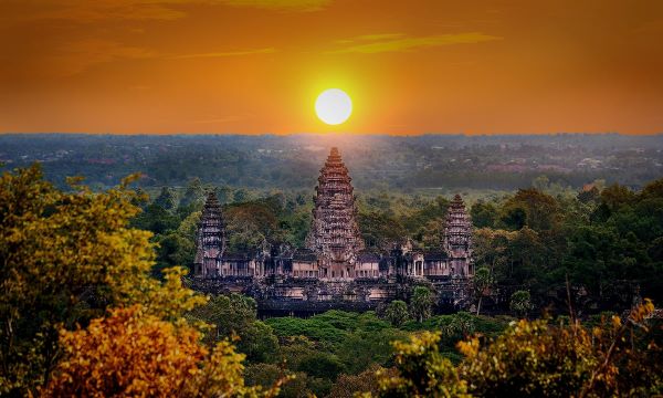 Soleil à Angkor, Cambodge