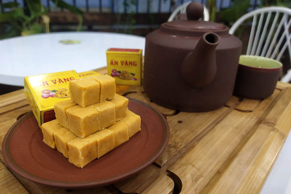 Banh dau xanh - le gâteau de haricots mungo