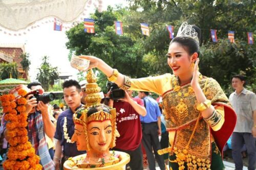 Boun Pi Mai – Le Nouvel An laotien