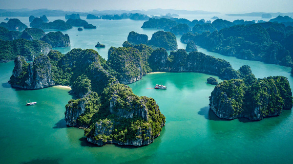 baie de Bai Tu Long