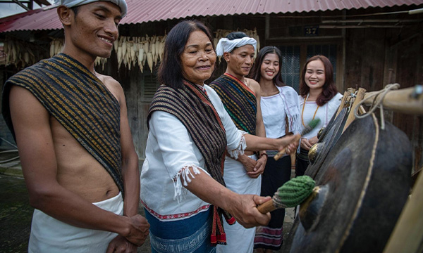 Costumes traditionnels des Churu