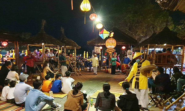 Chant folklorique Bai Choi à Hoi An