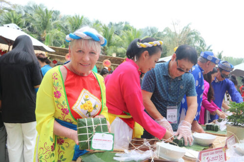Emballage du banh chung