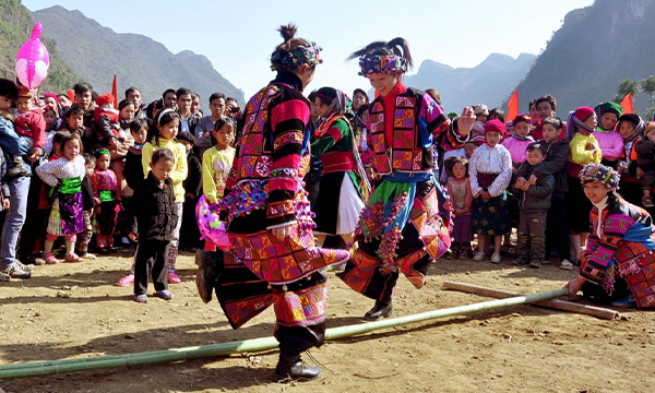 Fête culturelle de l'ethnie Lolo