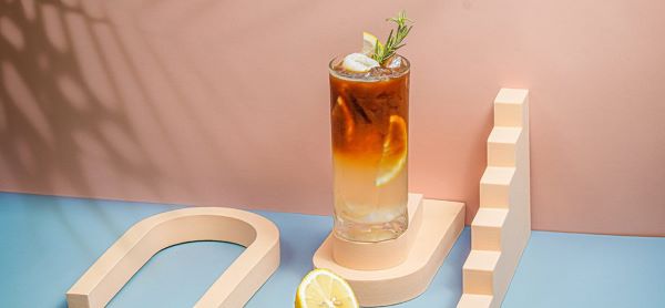 Le café infusé à froid aux fruits vietnamiens est également recommandé par Michelin