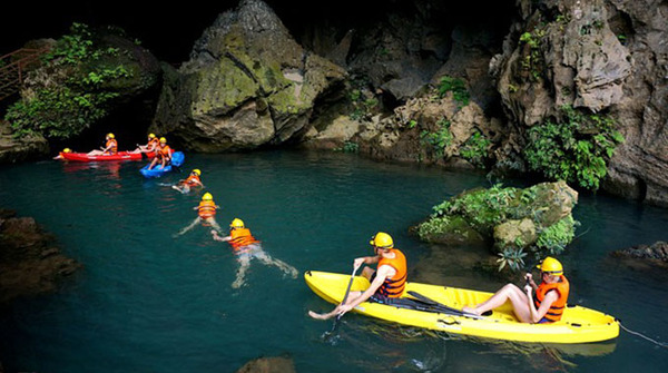 Kayak sur la rivière Chay
