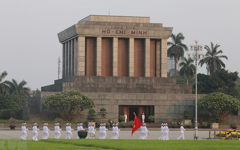 Le mausolee de Ho Chi Minh