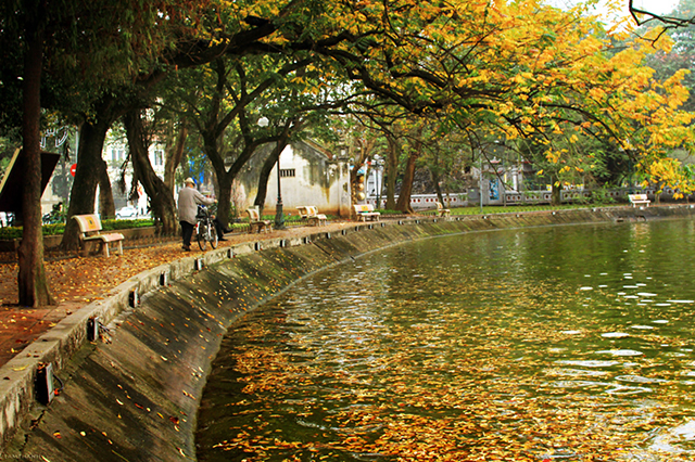 Lac Hoan Kiem