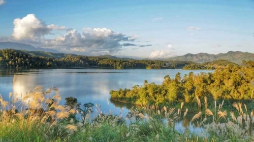 Lac Pa Khoang
