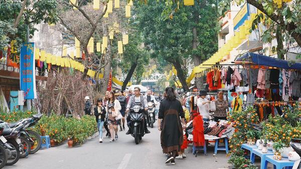 Marché des fleurs à Hanoi