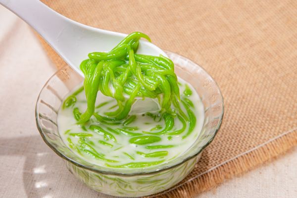Nouilles de pandan au lait de coco – Lot Chong Nam Kathi
