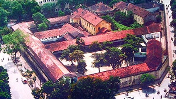Vue panoramique de la prison d'en haut