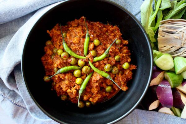 Prahok Ktiss served with vegetables