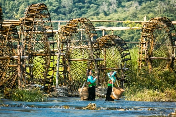 Roues à eau à Pu Luong